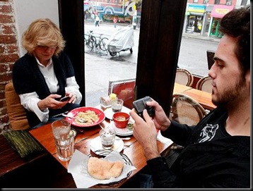 O que é phone stacking